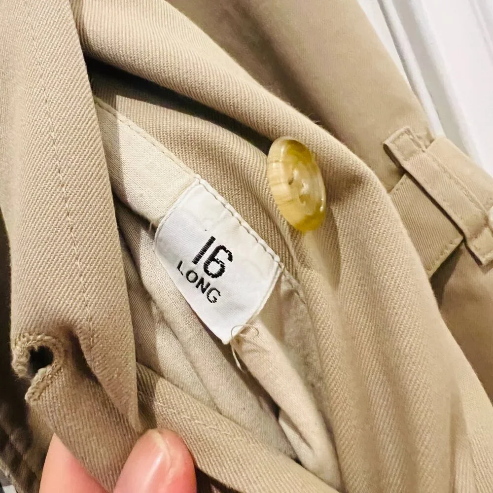Burberry's Women Vintage Trench Coat with Removable Fur Lining Size 16 Long - Picture 6 of 16